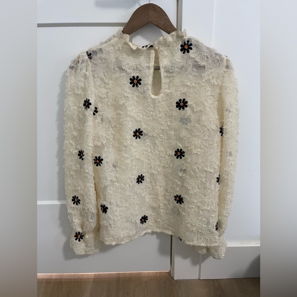 *NEW* FLORAL TOP - Picture 2 of 2